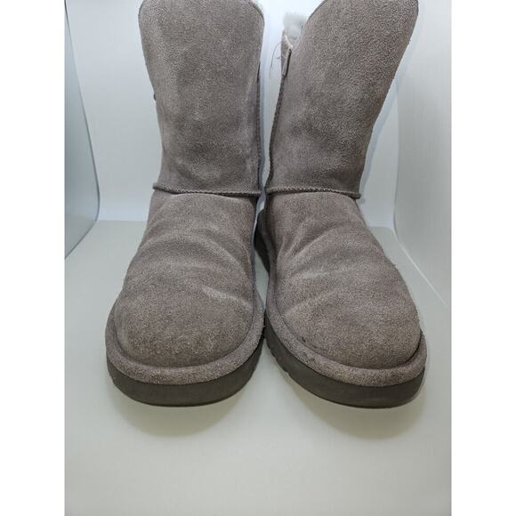 Women's UGG Constantine (1018629) Gray Suede Boots Size 8 EU 39 - Picture 6 of 16
